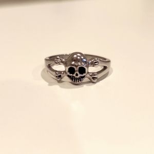 Skull Ring